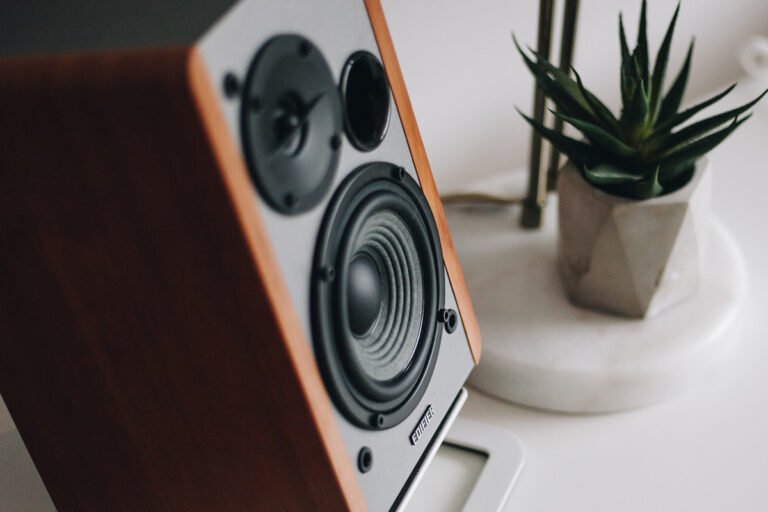 Bang & Olufsen Beosound Emerge is one swanky looking bookshelf speaker